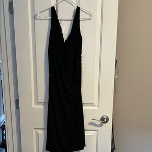 Michaels Black Sleeveless Midi Dress